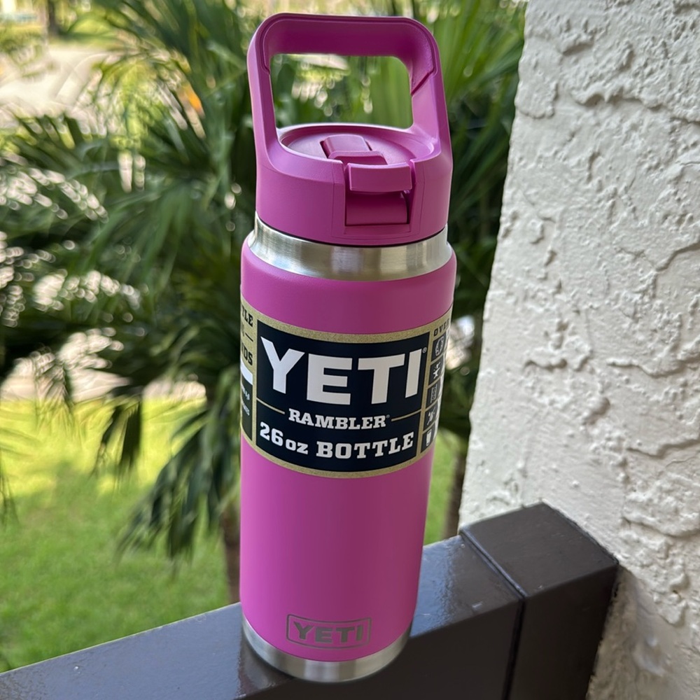 YETI Rambler 26 oz Wildflower Fuchsia Pink Bottle